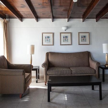California Villas Y Hotel Ενσενάντα Εξωτερικό φωτογραφία