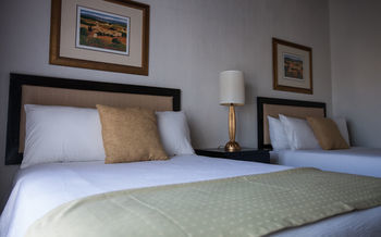 California Villas Y Hotel Ενσενάντα Εξωτερικό φωτογραφία